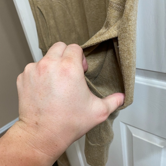 Mama Bear sweater - Picture 3 of 5